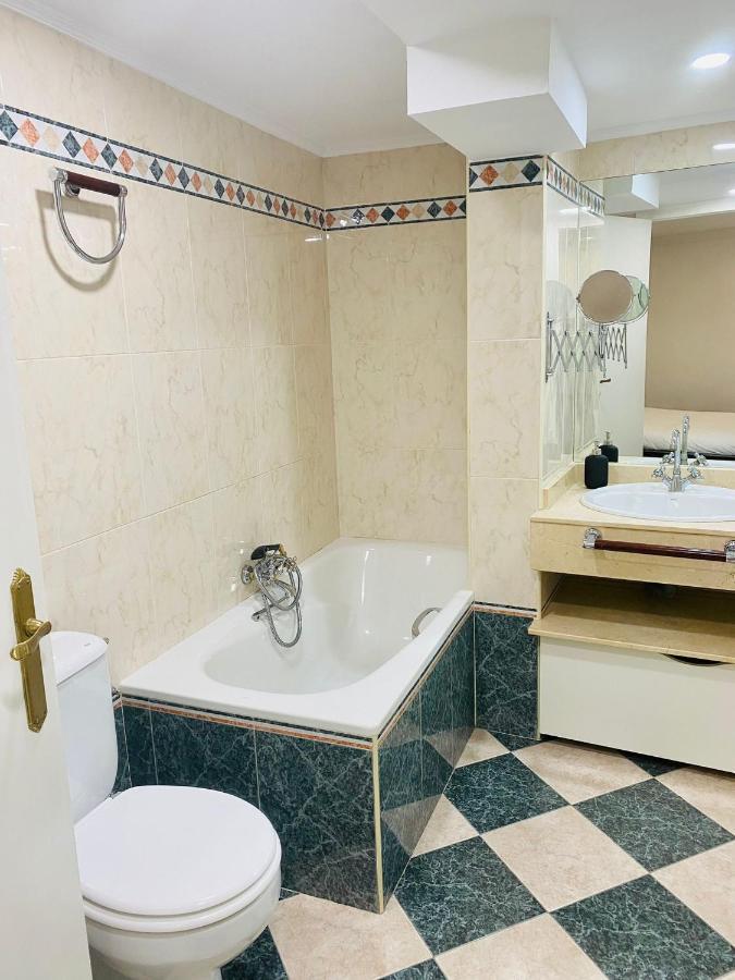 Fantastico Duplex Corazon De La Juderia Sevilla Extérieur photo